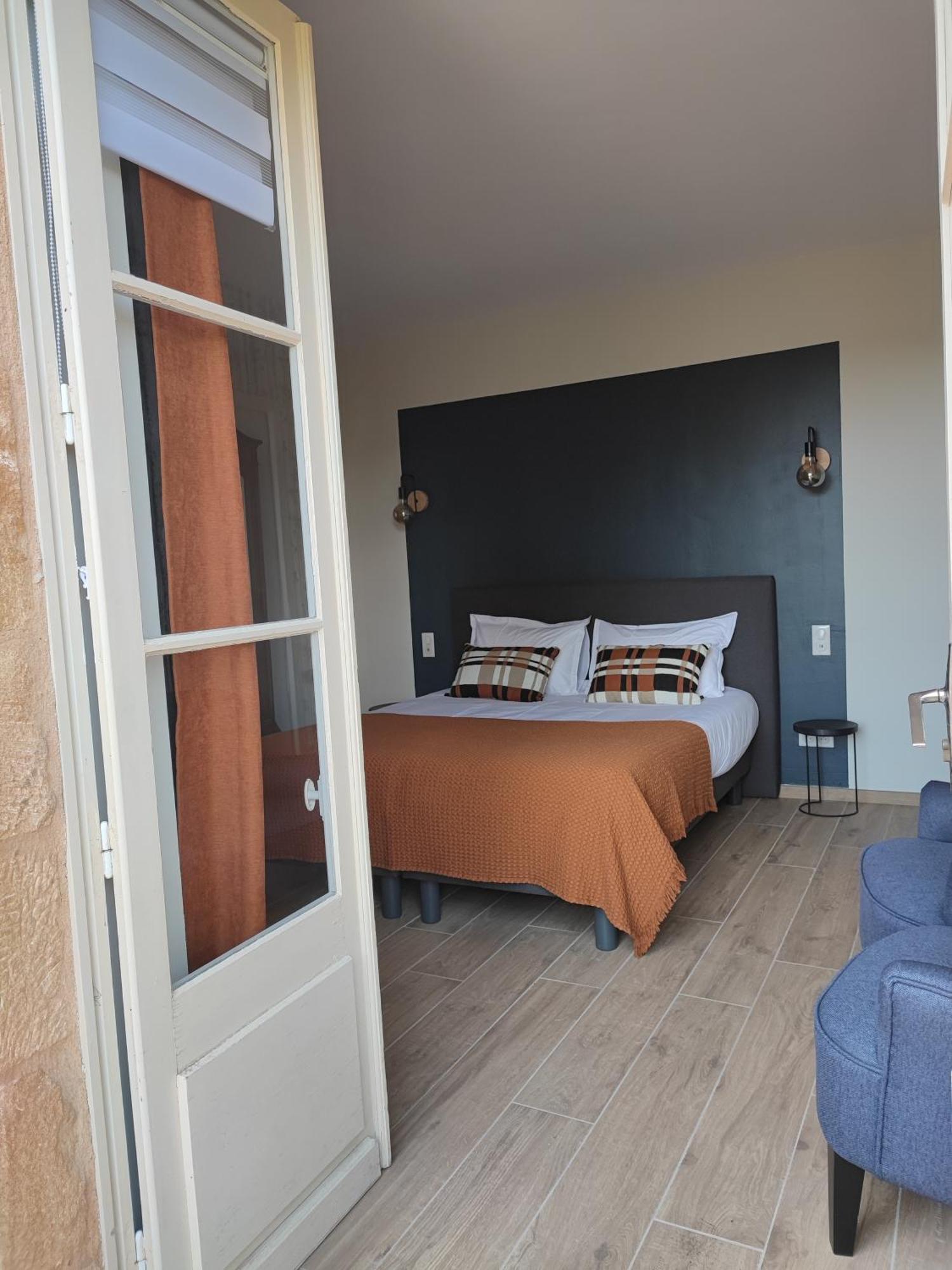 Le Clos Versailles Beynac Eksteriør billede